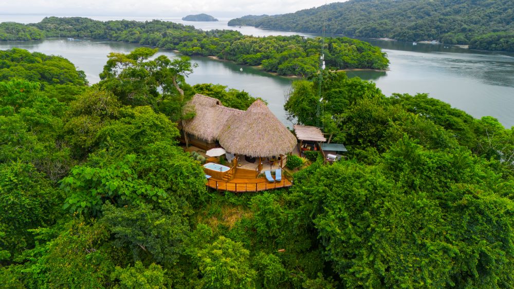 7 Top Costa Rica Remote Resorts Isla Chiquita