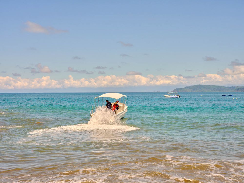 How To Get Around Costa Rica Boat