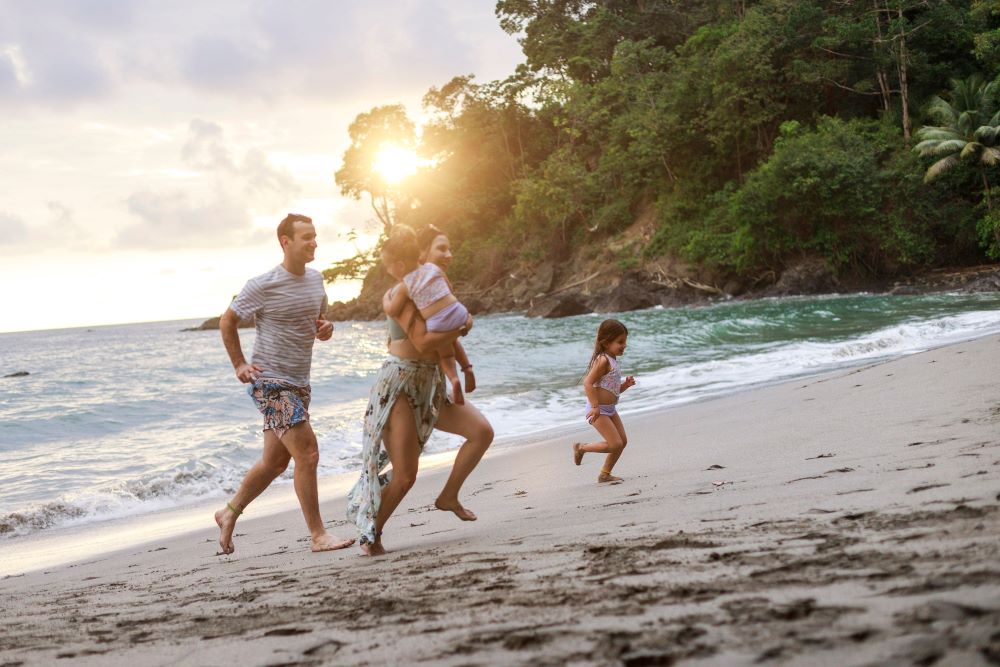 10 Best Costa Rica Beaches For Families Arenas del Mar