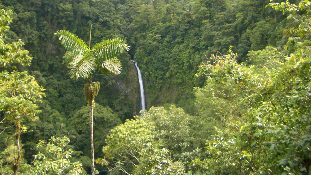 La Fortuna Waterfall
