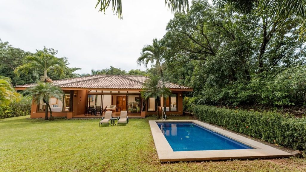 Beach Forest three-bedroom villa Punta Islita