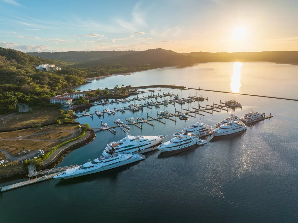 Marina Papagayo