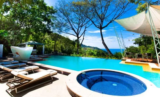 8 Best Costa Rica Honeymoon Resorts & Hotels