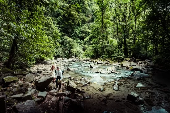 La Fortuna Waterfall swimming Toh-Gouttenoire