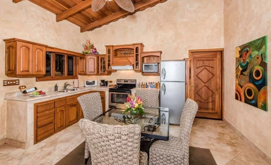 Villa Lago Kitchen at Peace Lodge