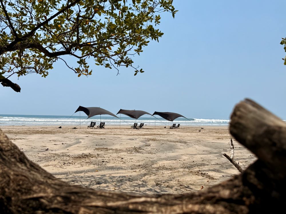 Esh Hotel Beach