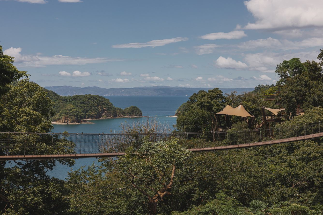 Nekajui a Ritz-Carlton Reserve Hanging Bridge