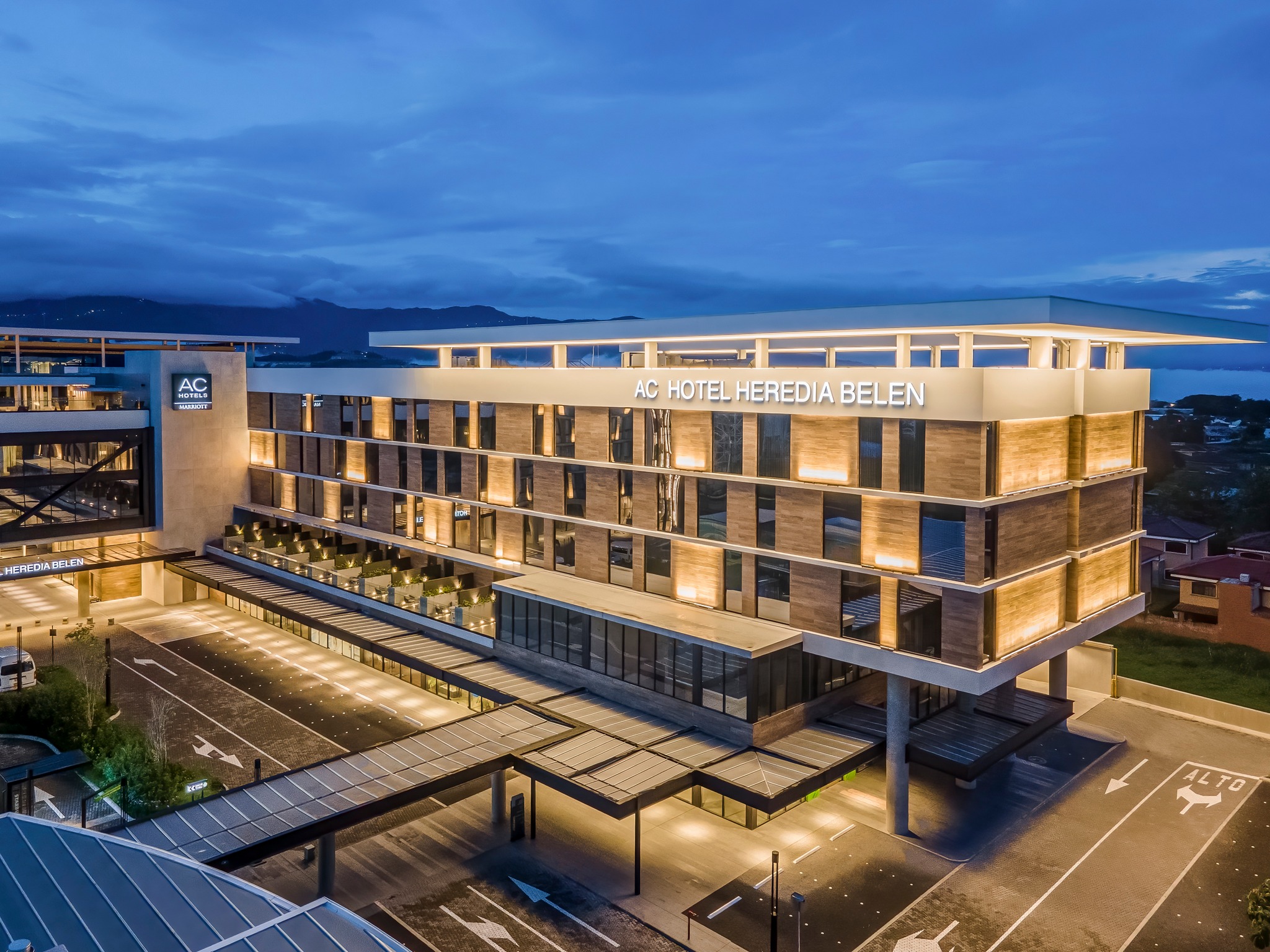 AC Hotel San Jose Airport Belen